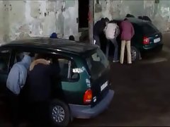 Tatuado problemas com garantia filme pornô na floresta
