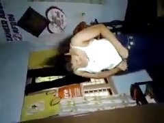 Anal com a loira e um macho cinema pornô garganta profunda