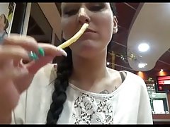 O corpo da menina on-line rússia